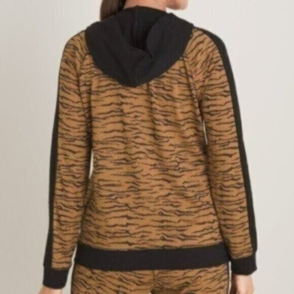 NWOT Chico's ZENERGY Tiger-Print Jacquard Jacket - Picture 2 of 5